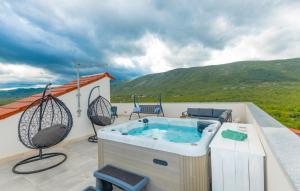 Star Hill - Makarska by Villas Guide