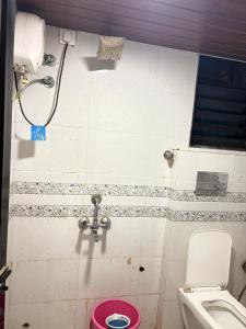 W I Female PG And Dormitory