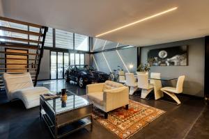 ANDROMEDA PARK Suites