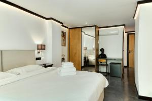 ANDROMEDA PARK Suites