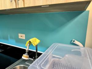 Room 643 Pool View Shore 2 Residences near PICC & SM MOA by Prime Stay