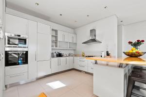 Cape Atlantis Villa 5 Star Villa in Cape Town