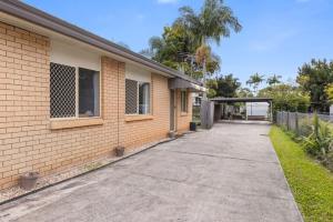 Soothing Sunny Escape 2B1B AR2 36