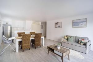 Contemporary 2-Bedroom Apartment in Sothbank south19