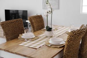 Contemporary 2-Bedroom Apartment in Sothbank south19