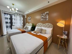 640 Coffee Room Shore 2 Residences MOA Pool View by Prime Stay