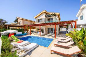 Protaras Artisan Seafront Villa 6