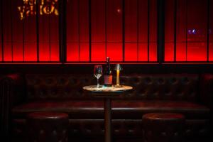 Boutique Suite 3BR x The Lobby Bar & Bed