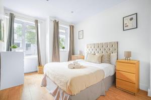 BnBNova - Paddington - 3BR with Balcony