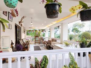 The Blue Mountains Estate Stay