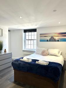 Queens Place - 3 Bedroom Apartment