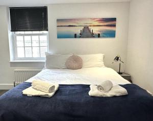 Queens Place - 3 Bedroom Apartment