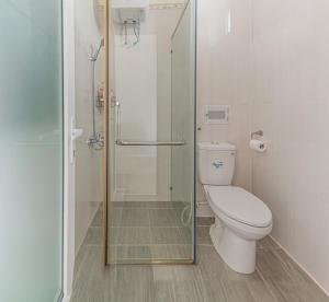 City view Modern Apt Bigbacony 5Br