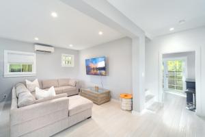 Conch Republic Cooler