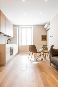 Cenisio Golden House