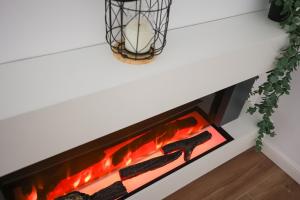 Luxury Landing 4 - centrally located accomodation with private parking Targu Mures