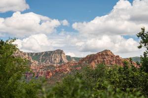 Sedona Views with Private Hot Tub for the Entire Family