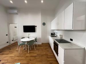 Modern Flat in Isola