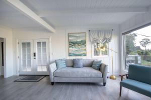 Coastal Charm - Oceanview Stay in Pacifica Near SF