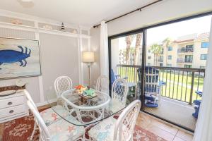 Ocean Village Club Condo R25