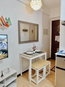 Studio Marine Theme by Emman & Jovy Staycation