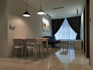 Sky Suites KLCC for Expats