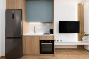 Honey Oak & Cream Patio by Nest