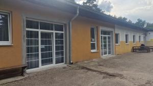 Chaty pod Gýmešom - turistická ubytovňa