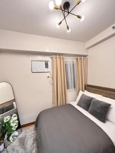 Casa Lyra Staycation Trees Residences