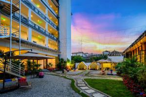 Yunyuman Intelligent Viewing Garden Beautiful Accommodation - 3hvězdičkové hotely ve městě Li-ťiang