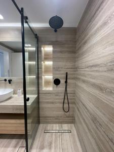 Voula Lemon Garden by Taurus