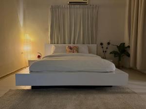 Bright 2-BR apartment central Zamalek