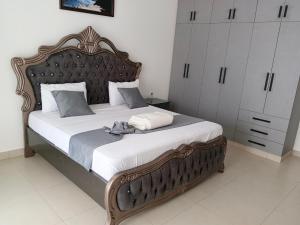 sea waves view nyali apartment