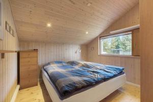 M231-Vaeggerlose-Bjorneklovej-1