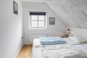 M14017-Vaeggerlose-Alperosevej-2-F