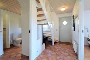 M14017-Vaeggerlose-Alperosevej-2-F