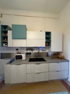 Traditional Home Isola District - Shared Appartment