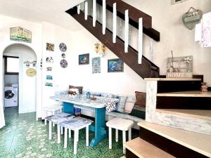 la farfalla blu sul mare