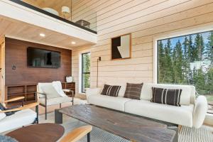 New Scandinavian Cabin in Brian Head