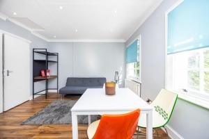 Modern Whitechapel 1BR Home Sleeps 3 Guests