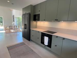 Paulas newly built house