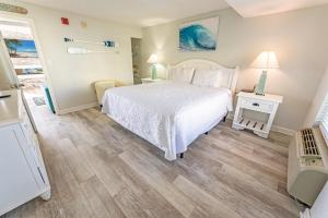 High Floor, Direct Oceanview, Monterey Bay, Pools!