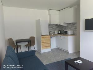 Next door airport apartment