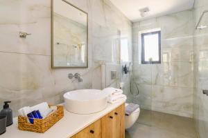 Villa Zen Zazan by Villa Plus