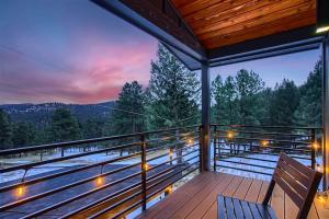 Pinebox at Evergreen Modern 20Acres -Serene-Creek