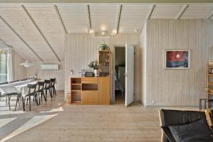 M17026-Vaeggerlose-Tiliavej-12