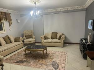 شقة مخدومة جسر السويس