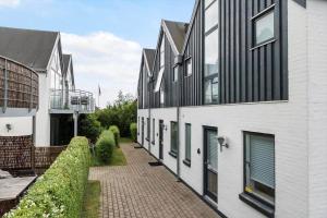 M318-Vaeggerlose-Marielyst-Strandvej-63-S