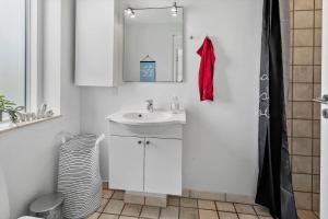 M318-Vaeggerlose-Marielyst-Strandvej-63-S