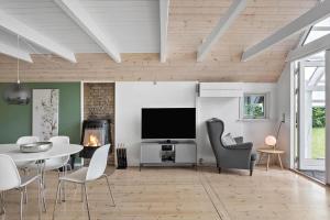 M332-Vaeggerlose-Engpibervej-10